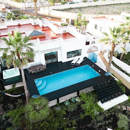 Villa Los Flamencos By Veaco- Beachfront & Pool Corralejo Eksteriør bilde