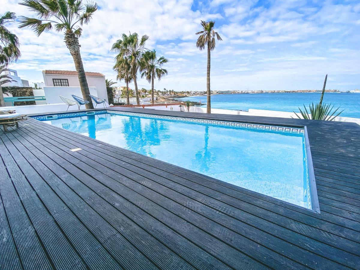 Villa Los Flamencos By Veaco- Beachfront & Pool Corralejo Eksteriør bilde